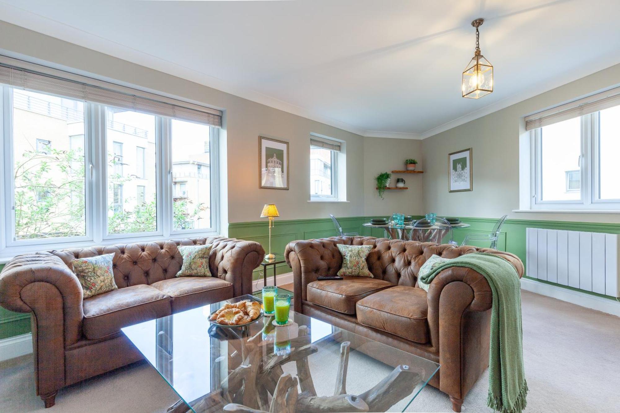 A Gem Nestled In The Heart Of Oxford With Parking! Appartement Buitenkant foto