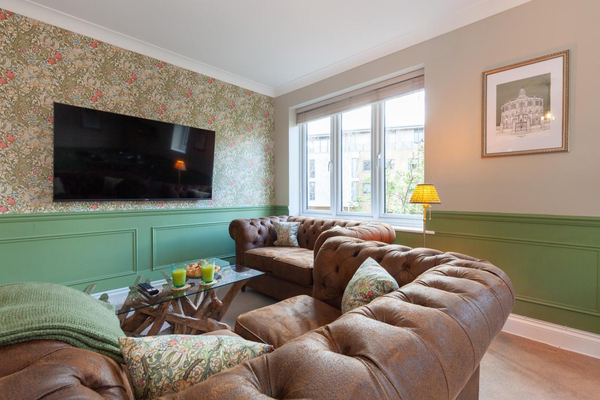 A Gem Nestled In The Heart Of Oxford With Parking! Appartement Buitenkant foto