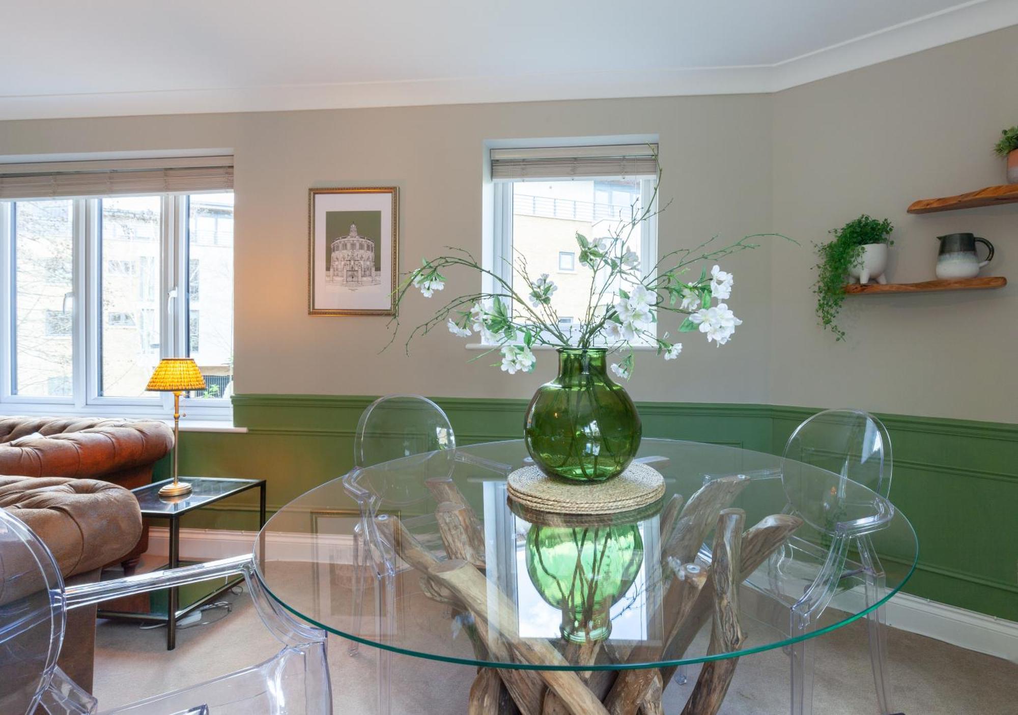 A Gem Nestled In The Heart Of Oxford With Parking! Appartement Buitenkant foto
